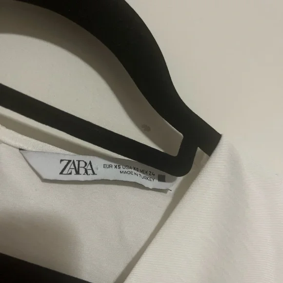 Zara Jumpsuit - Picture 3 of 5